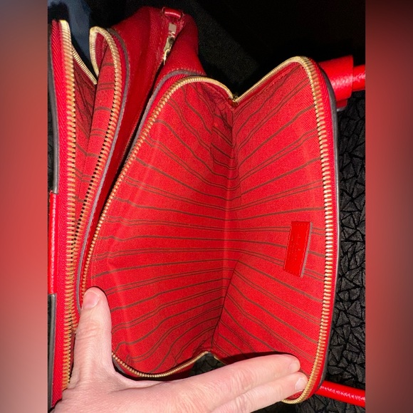 Louis Vuitton Empriente Marais MM Monogram Red Cerise Handbag Satchel Poignant - Picture 12 of 16